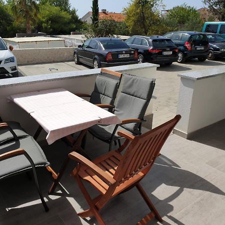 Apartman Dodo 1 Новаля Екстериор снимка