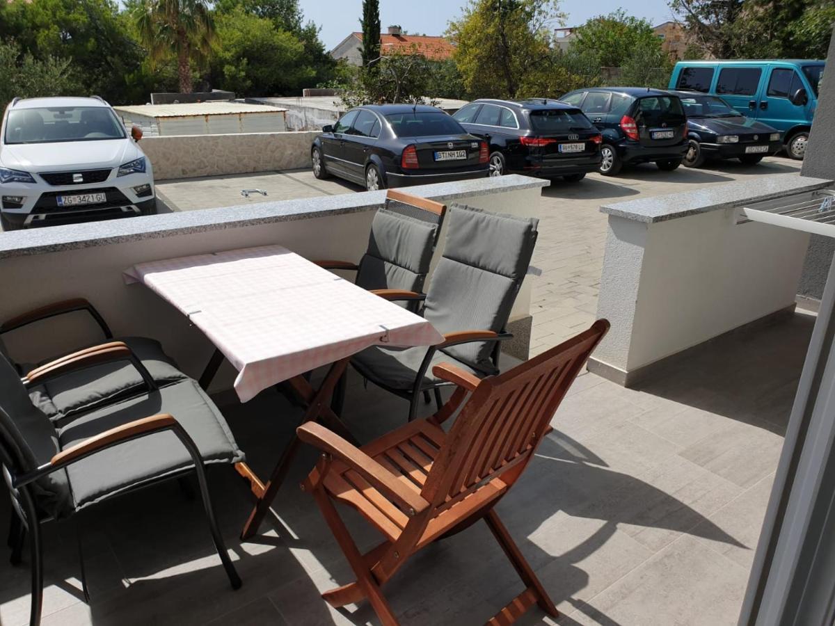 Apartman Dodo 1 Новаля Екстериор снимка