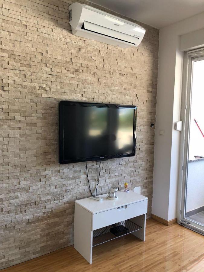 Apartman Dodo 1 Новаля Екстериор снимка